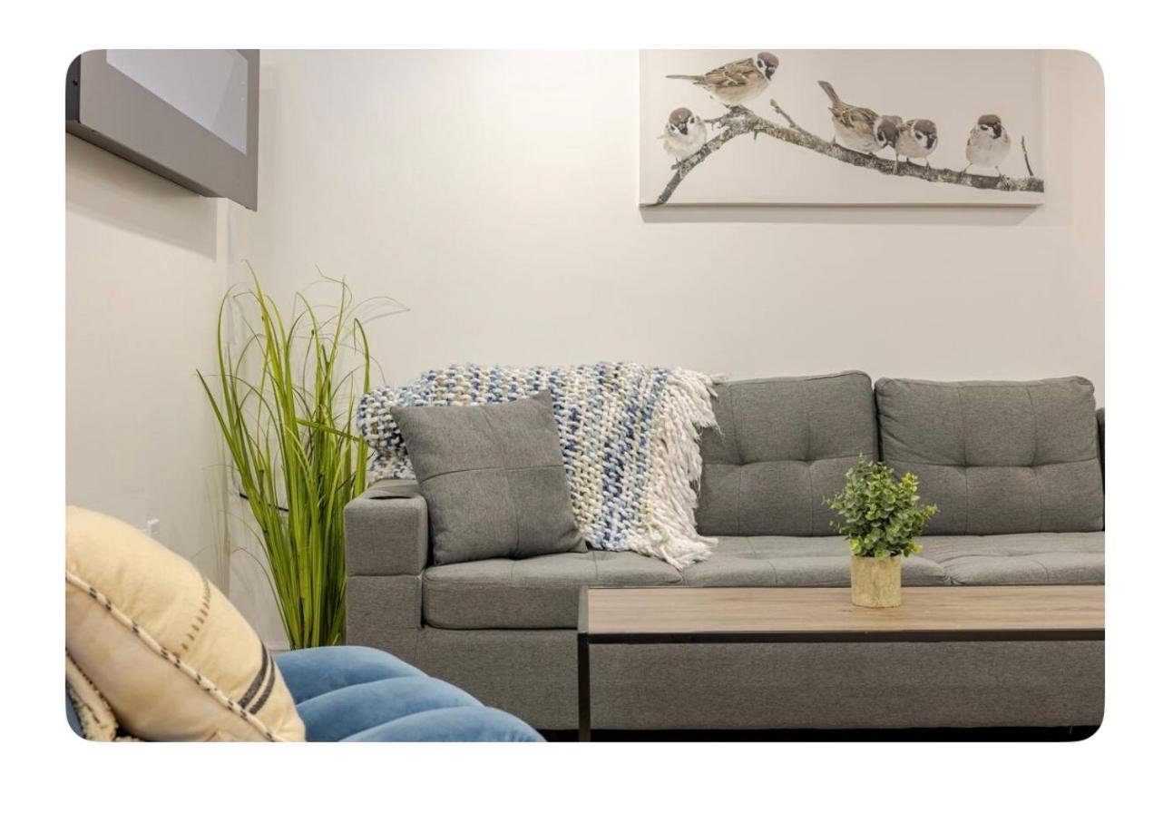 Luxurious 1000 Sq Ft Oasis Apartment Brampton Ngoại thất bức ảnh